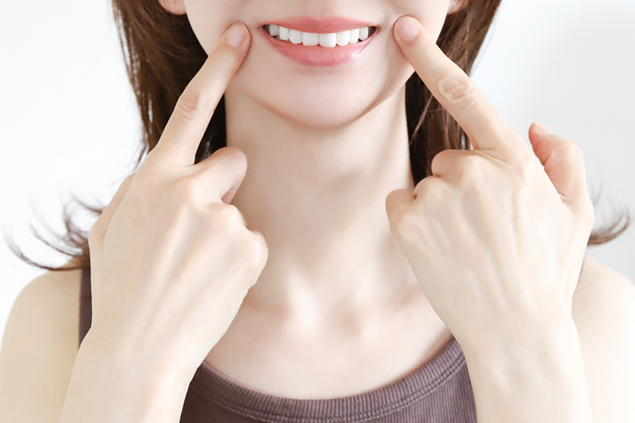 内側から美しい白さを演出。笑顔に自信が持てる歯のホワイトニング